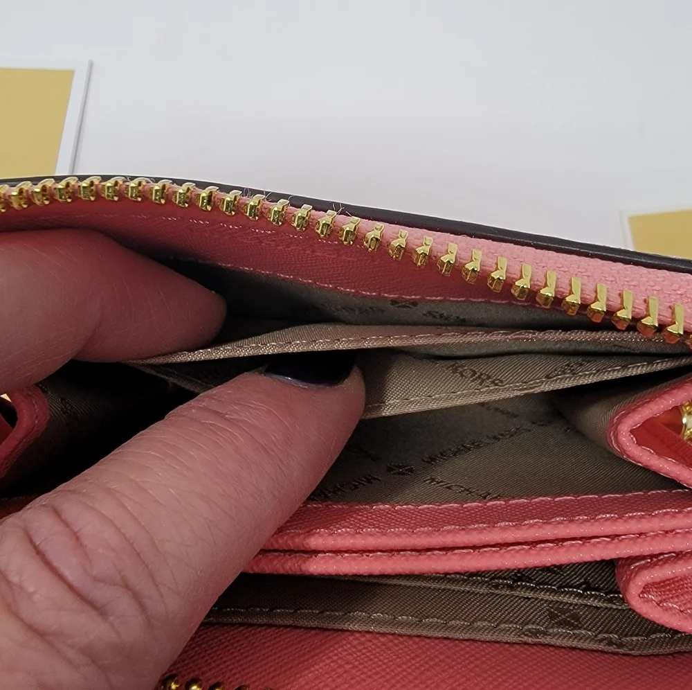 Michael Kors Jet Set Medium Travel Card Case Leather Wallet in Gr…